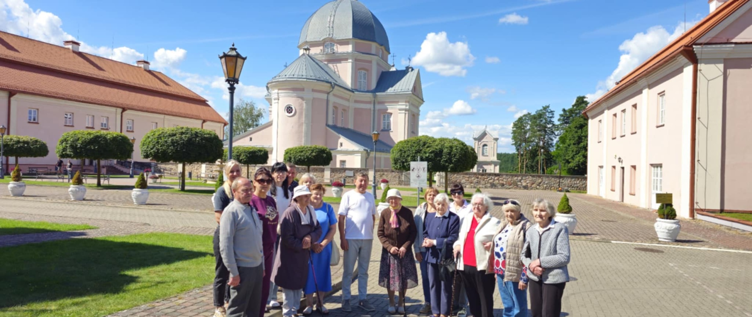 Įgalinančios veiklos senyvo amžiaus socialinių paslaugų gavėjams