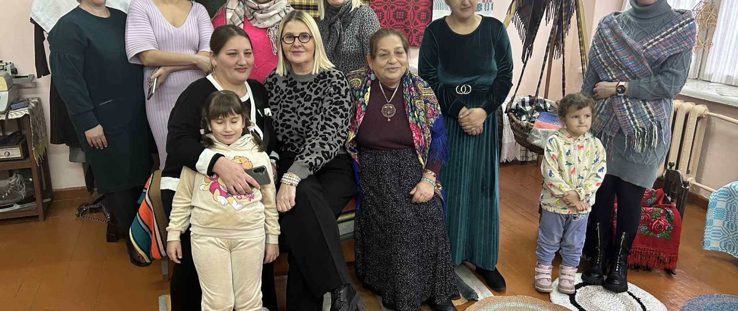 Kalėdinė popietė Nedzingėje sujungė romų ir lietuvių bendruomenes