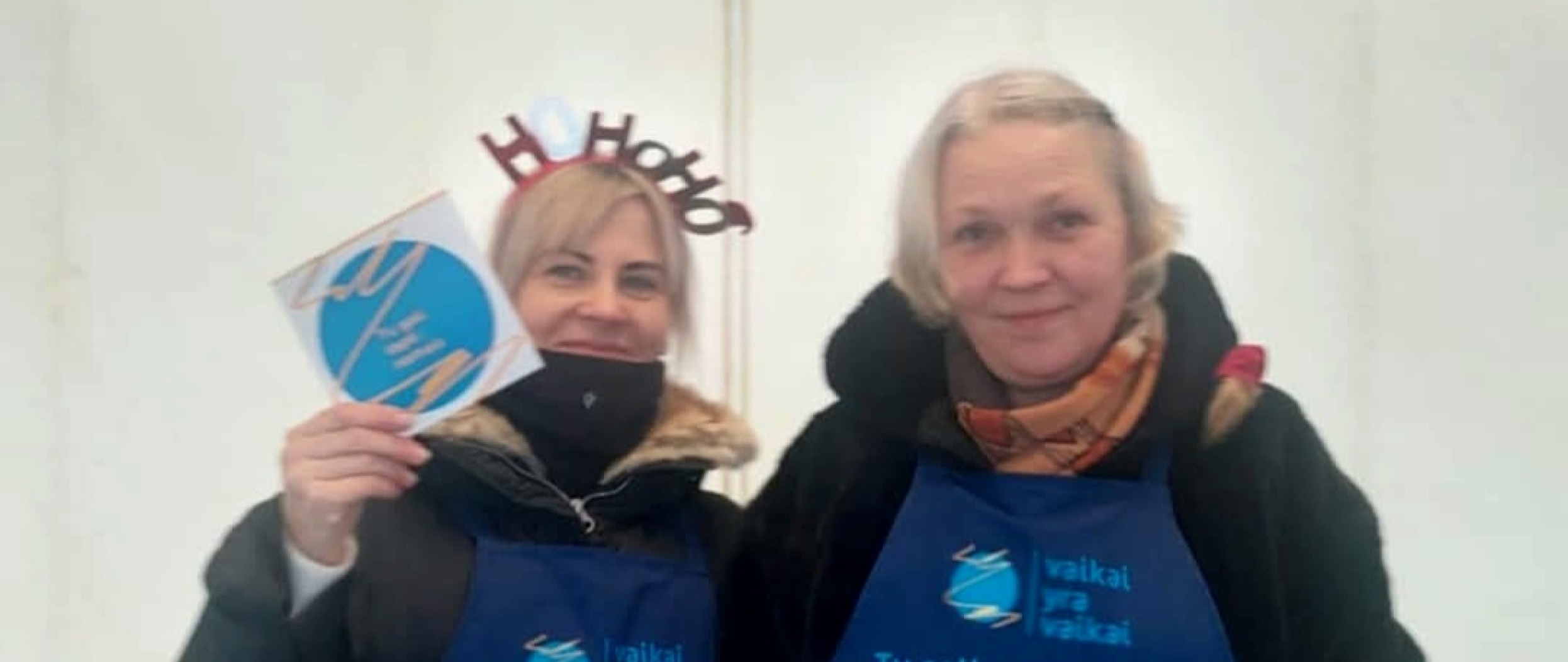 Varėnos globos centro komanda dalyvavo Tarptautinėje kalėdinėje labdaros mugėje Rotušės aikštėje