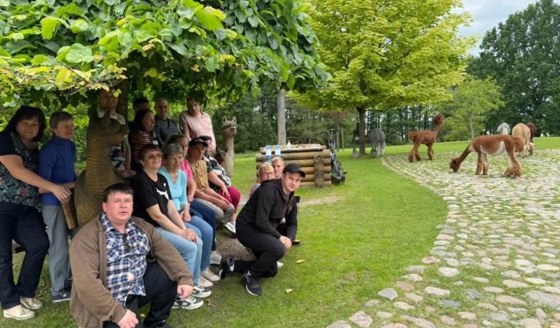Socialinių dirbtuvių lankytojai dalyvavo pažintinėje-edukacinėje išvykoje į Trakus